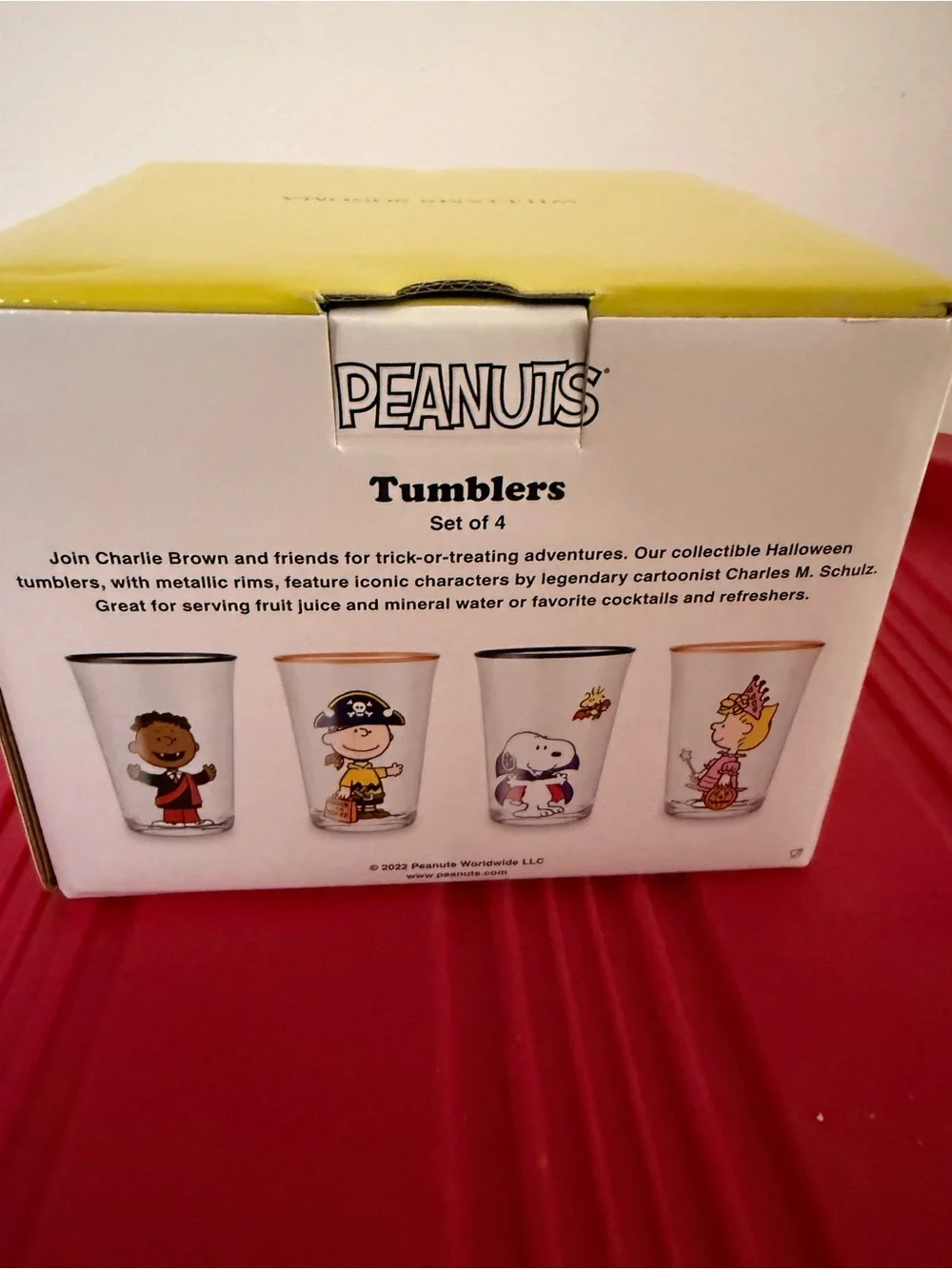 New Williams Sonoma Peanuts Halloween Glasses